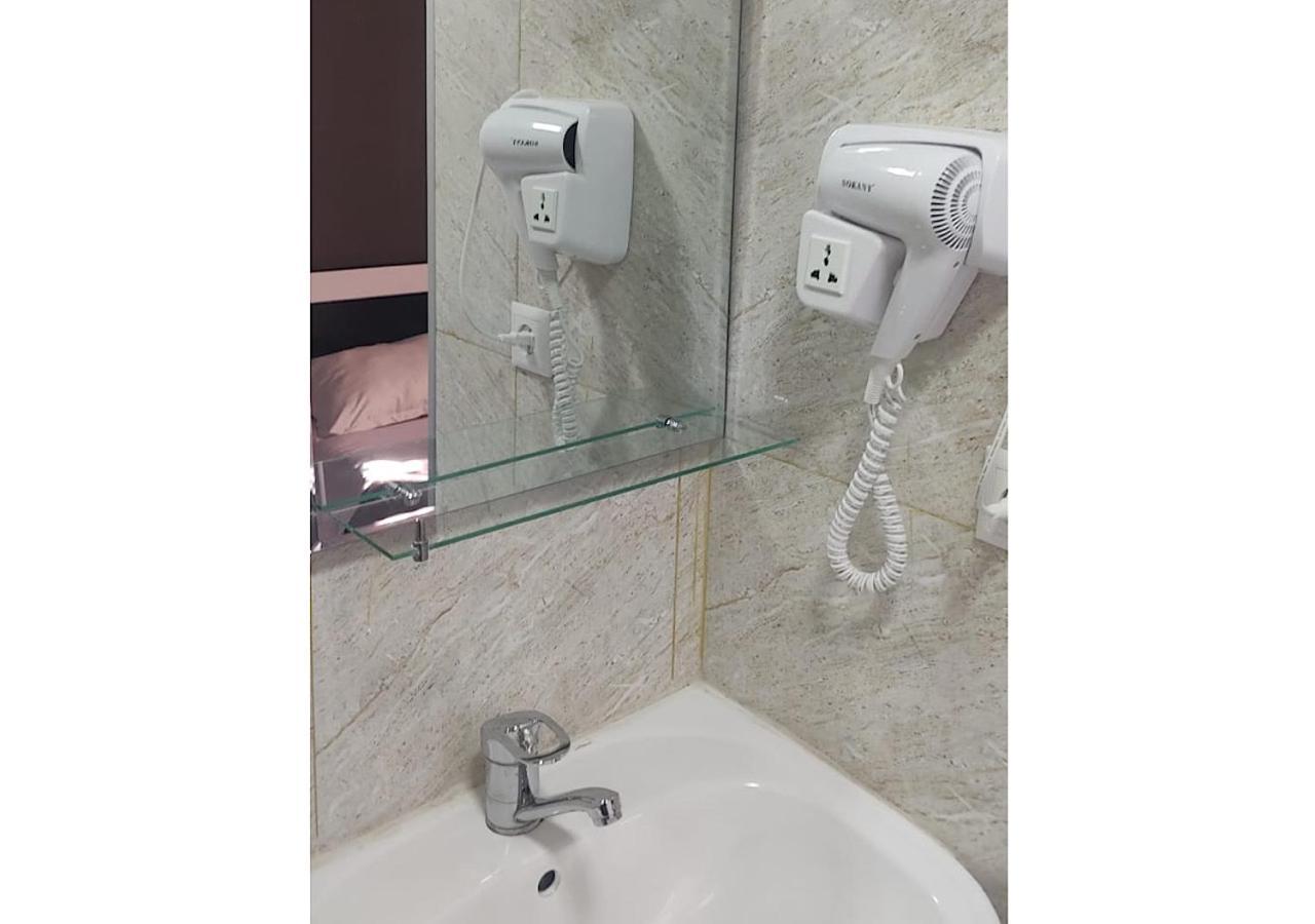 Hotel Lux Tbilisi Luaran gambar